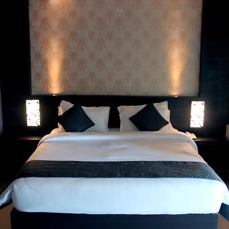 Hotel Grand Tizu Dimāpur Exteriör bild