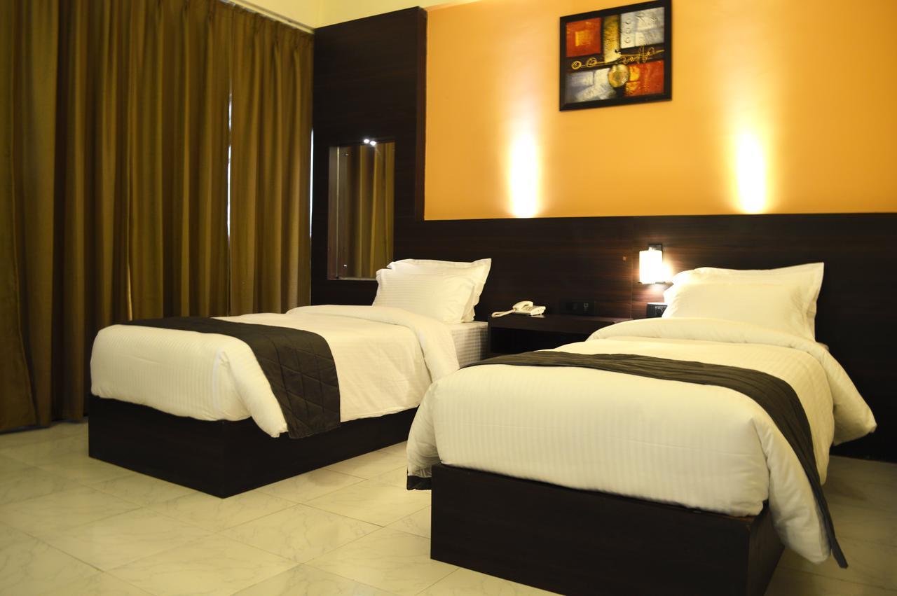 Hotel Grand Tizu Dimāpur Exteriör bild